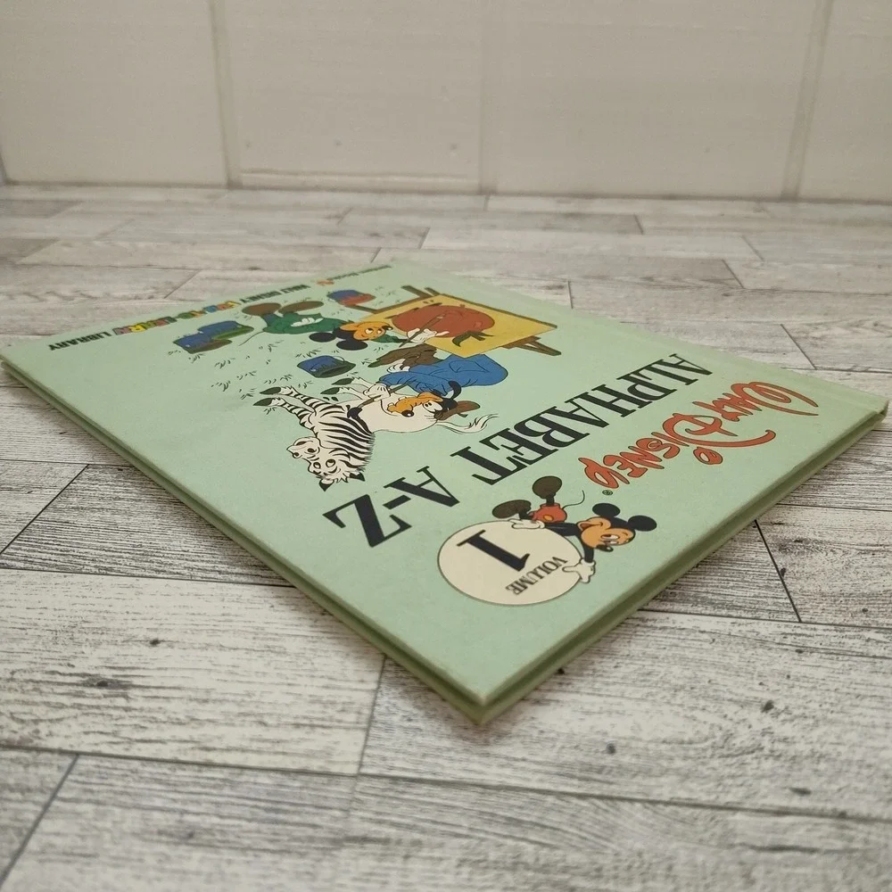 Walt Disney Alphabet A-Z Book 1983 Vol 1 Mickey Mouse Pooh HC Vtg Retro ABC